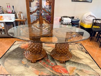 Tommy bahama palm base dining table