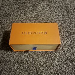 Louis Vuitton Cyclone soo Sunglasses 
