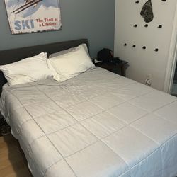 Queen Size Bed And Bed Frame 