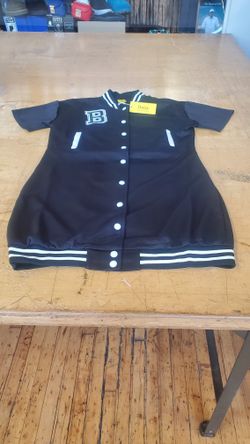 A Stylish Classic Daisy Varsity Dress 