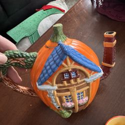 Peter Peter pumpkin Eater Tea Pot
