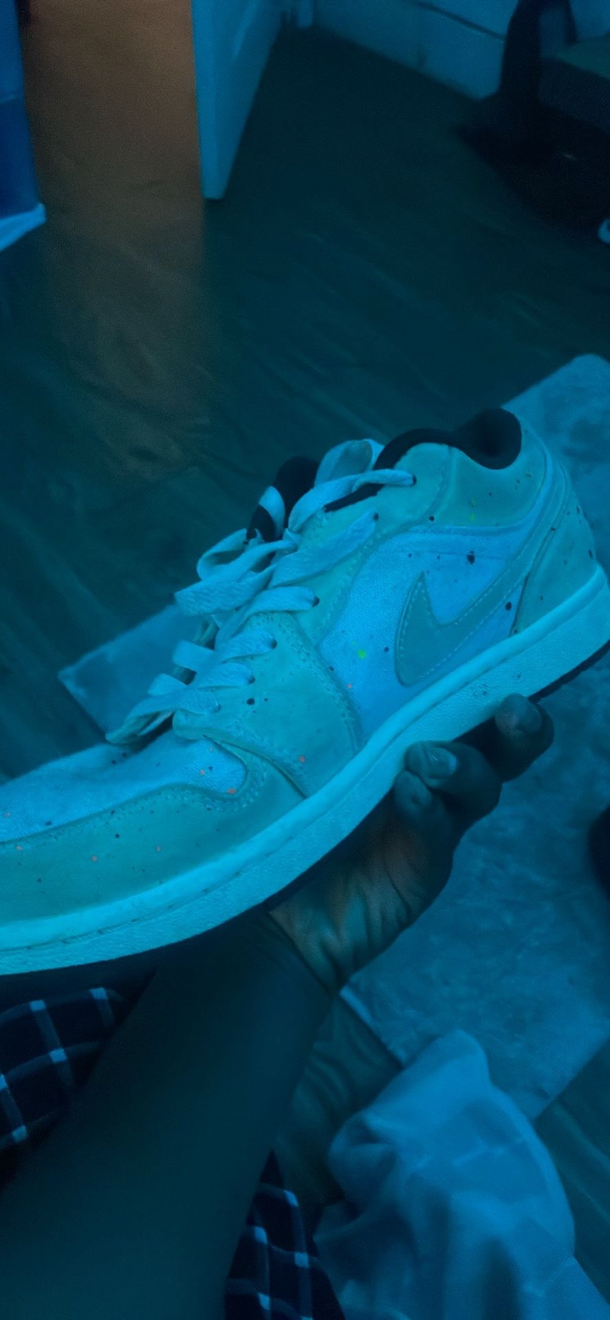 Jordan 1 low Brushstroke