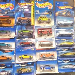 Lot Of 100 Vintage 1990's Hotwheels All In Package All For $200