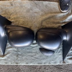 Ford Expedition/ F150 Mirrors 