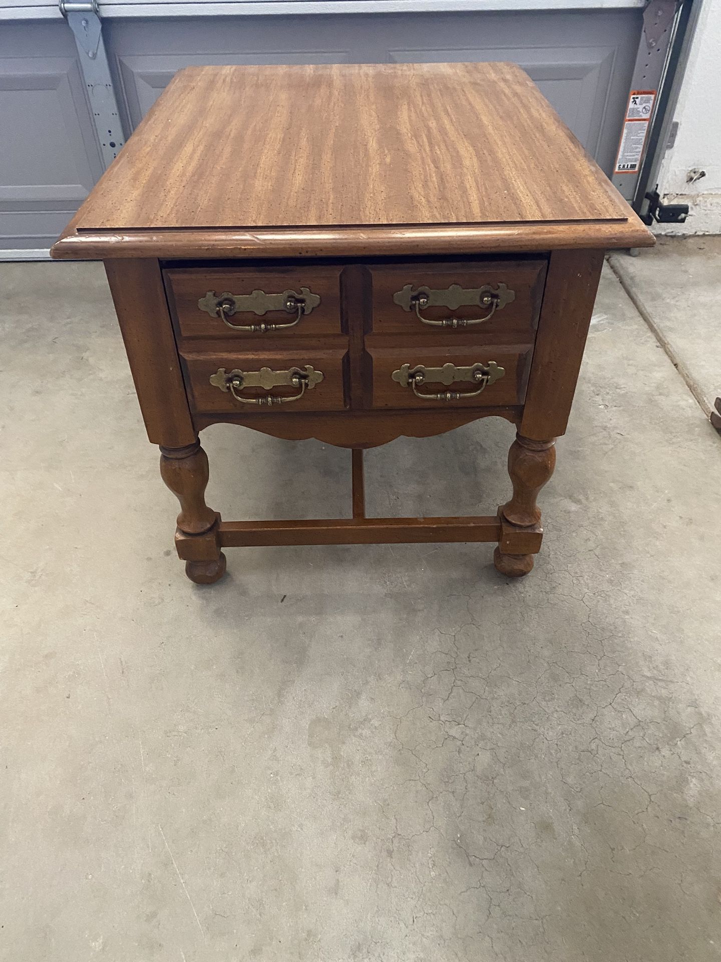 End Table/Night Stand