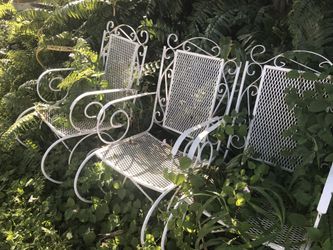 Rocking chair