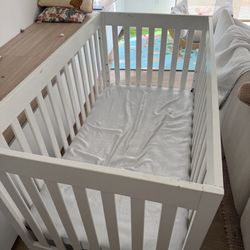 Baby crib-full Size