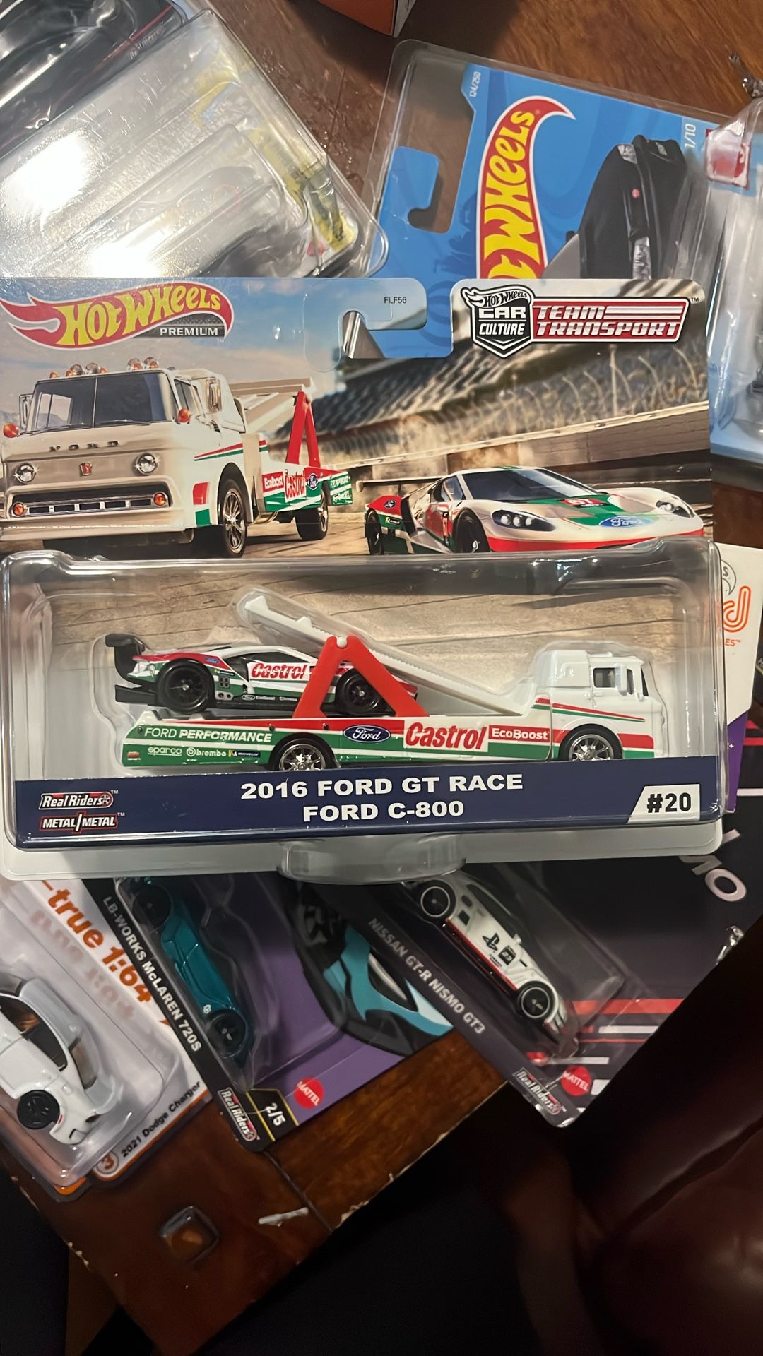 Hot Wheel Team Transport