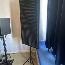 Moving Sale – 2 Acoustic Panel w/ Stand (Recording / Vocal Booth)