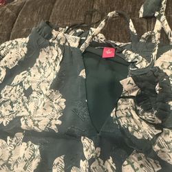 Vince Camuto Floral Maxi Dress – Forest Night (XL) 