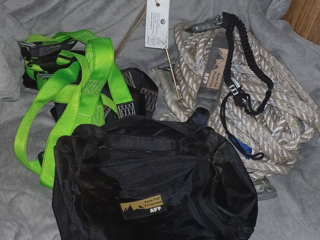 Apex Fall Protection Complete Harness Set 