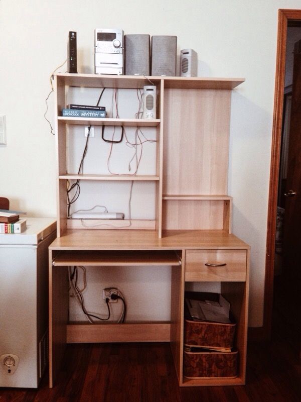 IKEA Hajdeby desk w/ hutch