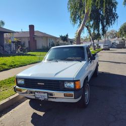 1986 Toyota Pickup