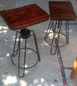Adjustable Metal Revolving Bar Chair