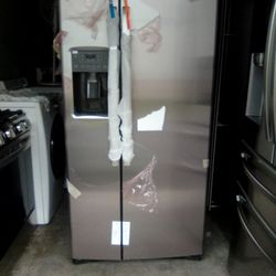 Brand New GE Refrigerator 