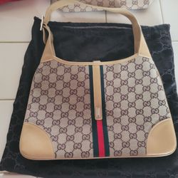 Authentic Gucci Canvas Purse With Dust Bag $800. Pickup In Oakdale 