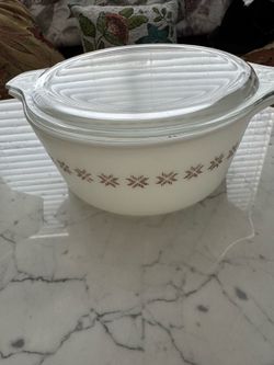 Vintage Pyrex Town and Country Pattern Model 475