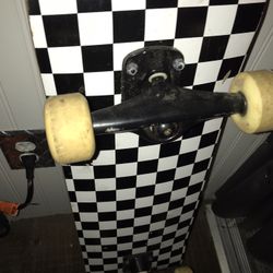 Skateboard 