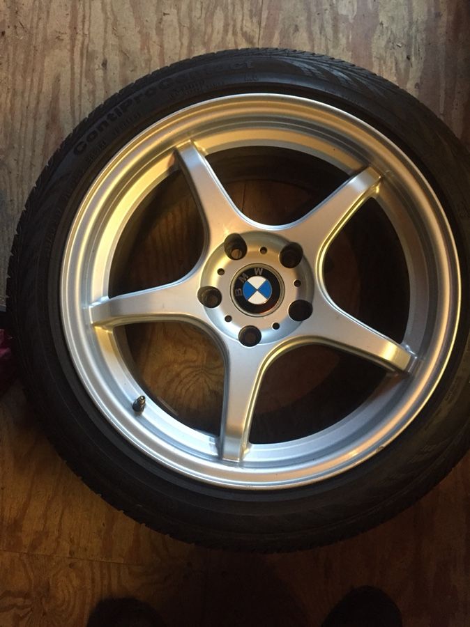 BMW 5x120 17x8.5 et40 d-force 5 spoke wheels