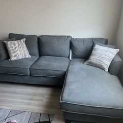 Sofa w Reversible Chaise