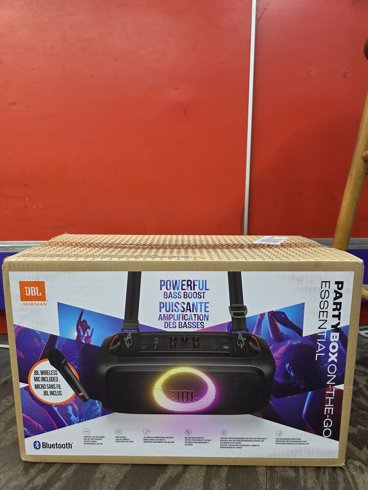 JBL PARTY BOX WITH MICROPHONE