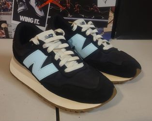 New Balance 237 Woman's Size 7