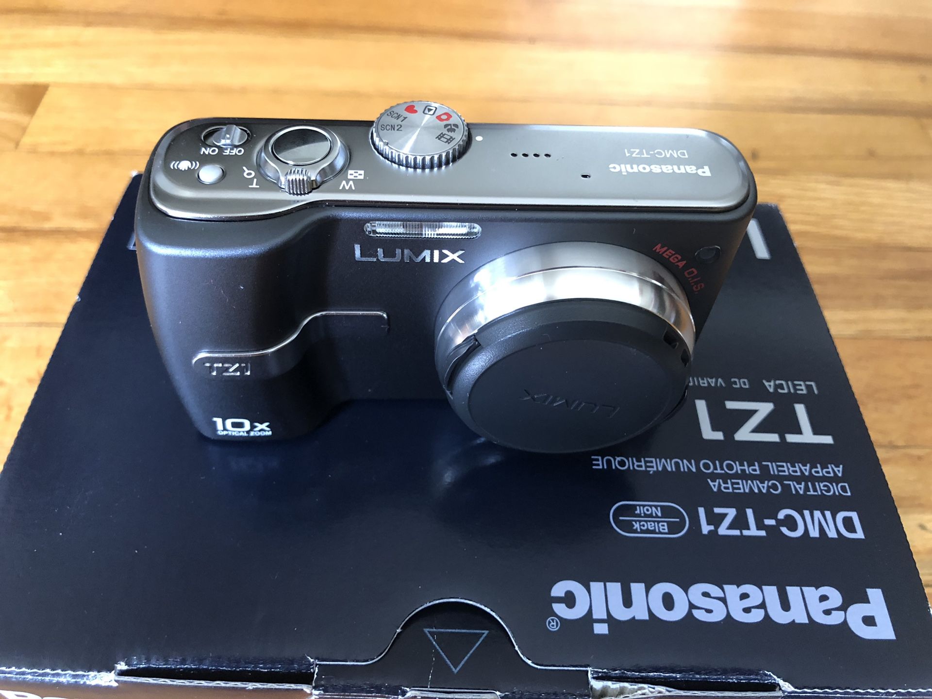 Panasonic DMC-TZ1 digital camera