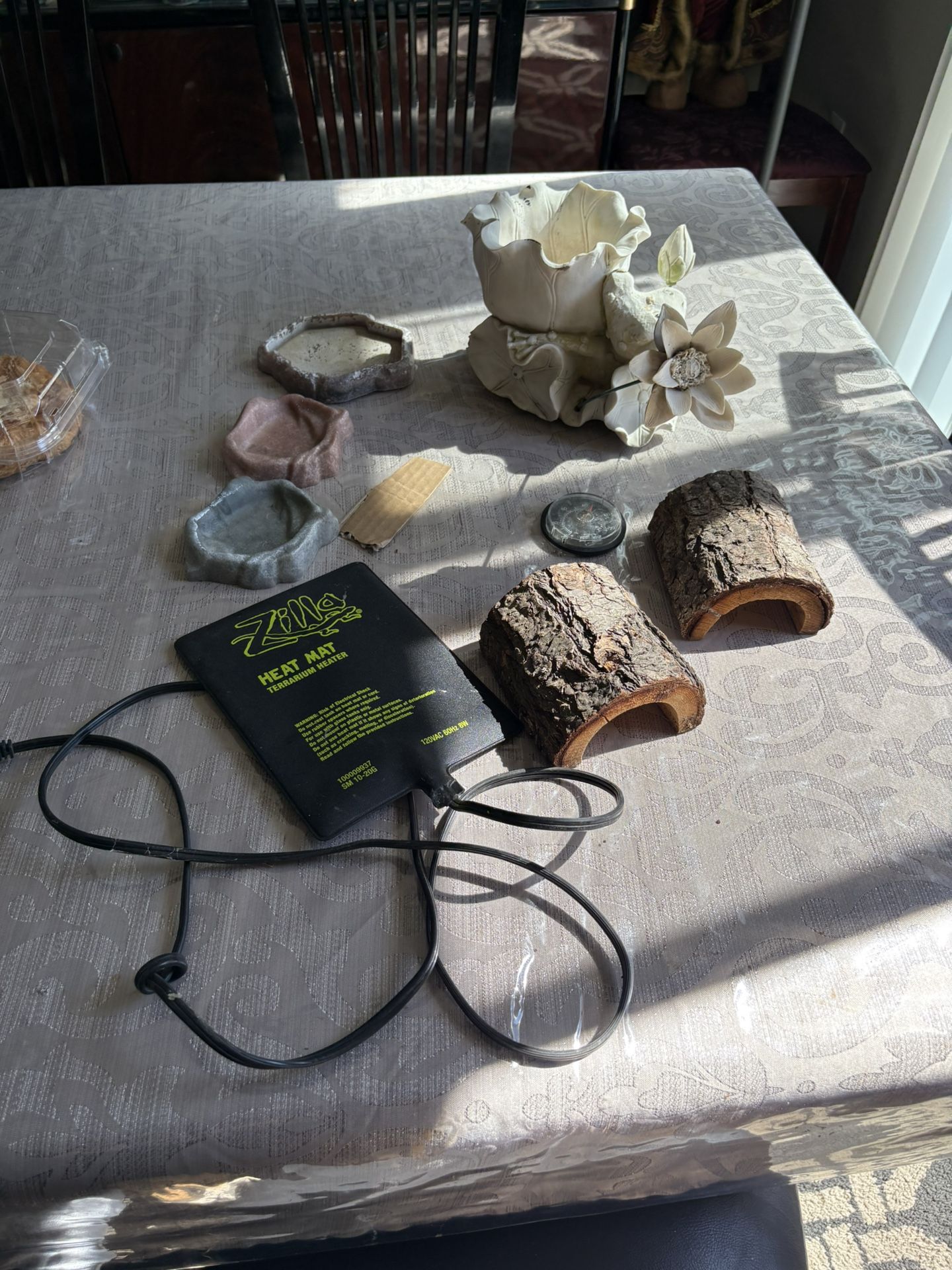 Fish tank/aquarium accessories, thermometer, decoration