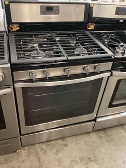Whirlpool gas stove 30” inch wide