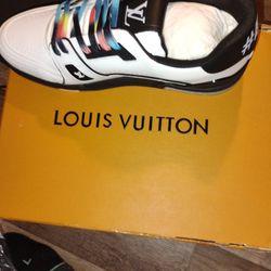 Sneaker