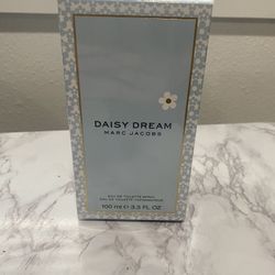 Marc Jacobs Daisy Dream Perfume 