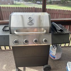 Gas grill