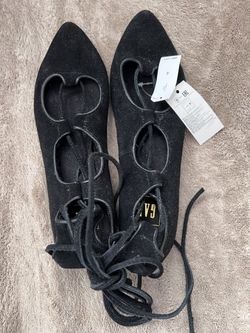 NEW GAP Women’s Lace Up Black Leather Flats, Size 6