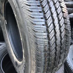 Set Of Used Tires LT275/70R18 Continental