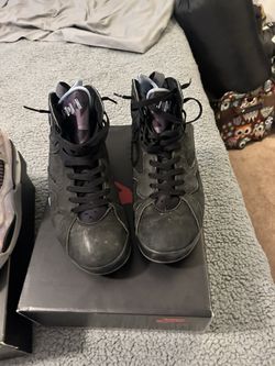 jordan 7 Chanberry size 9.5 men beat but has box still