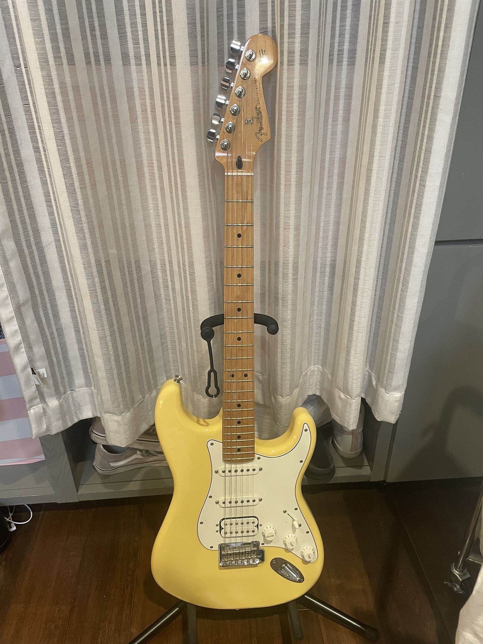 Fender Stratocaster