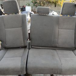 2 Row Seats Frontier