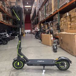 Electric scooter