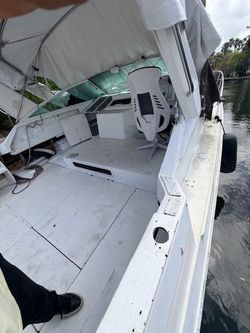 Sea Ray Cruiser 34