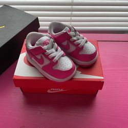 Nike Dunks Low Pink -white 2c 