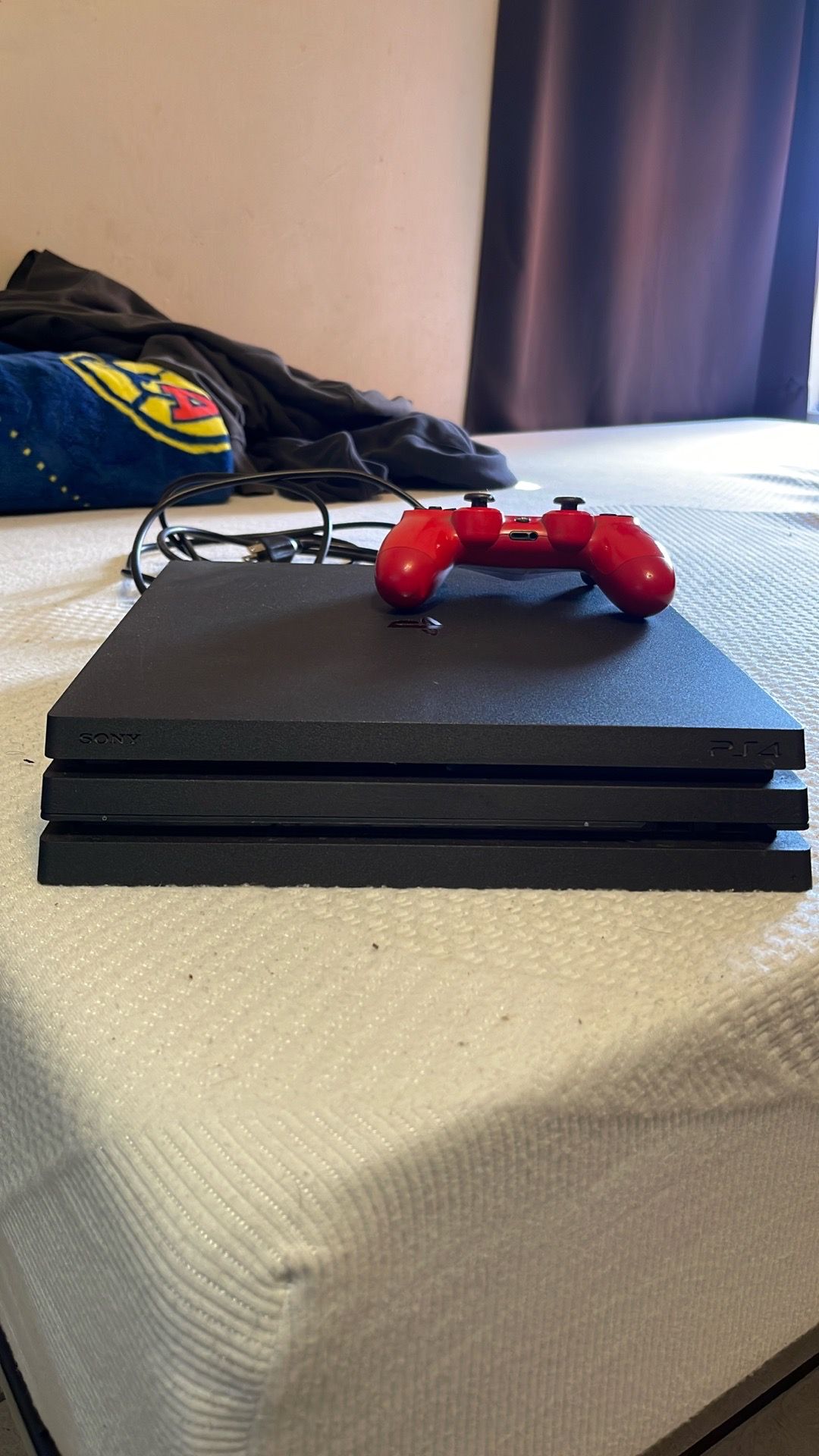 PlayStation 4 pro 1 TB