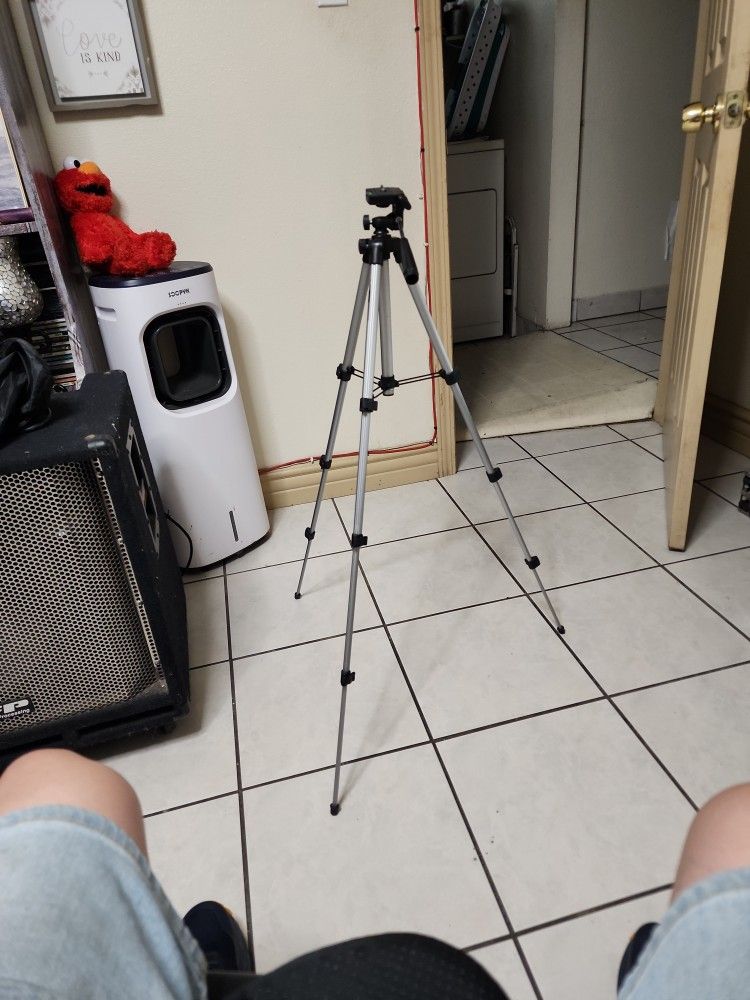 MAC LMT 361 Camera Stand