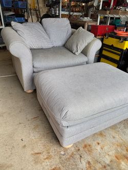 Sofa and ottoman - free in Saint Charles 60175