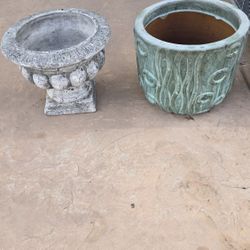 6 Flower Pots All Sold Together 40 Cash 