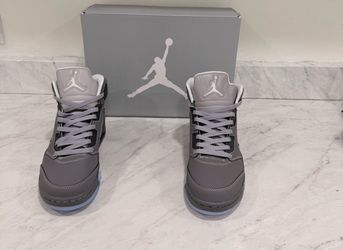Jordan 5 gray wolf