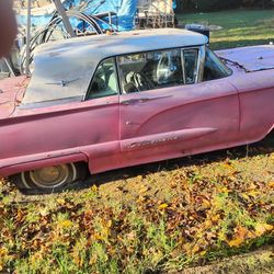 1969 Ford Thunderbird