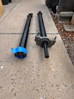 2000-2006 Silverado Two-Piece Driveshaft with  Support Bearing