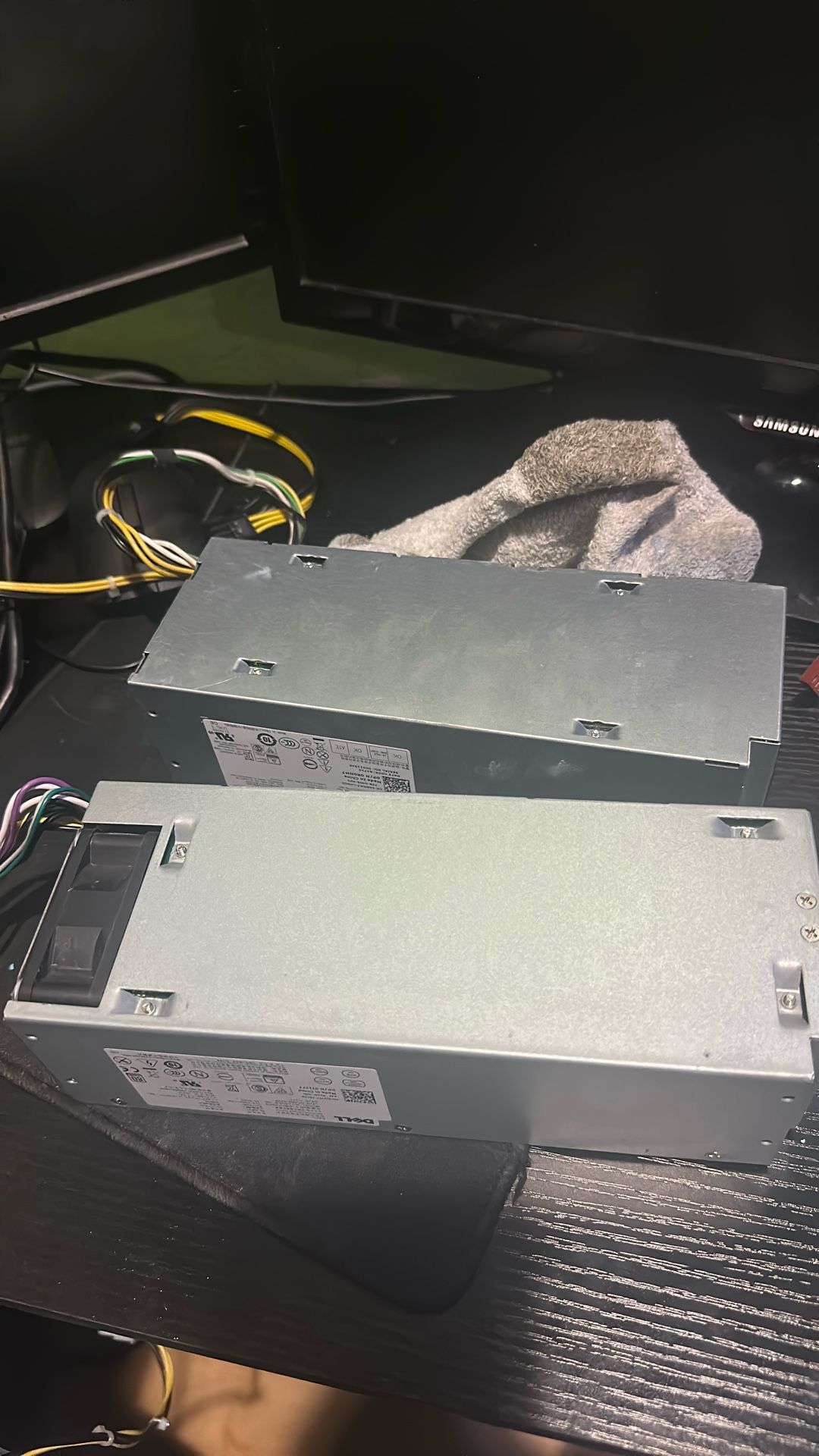 Two Dell 240W Psu’s (ones A 8 Pin Ones A 6 Pin)