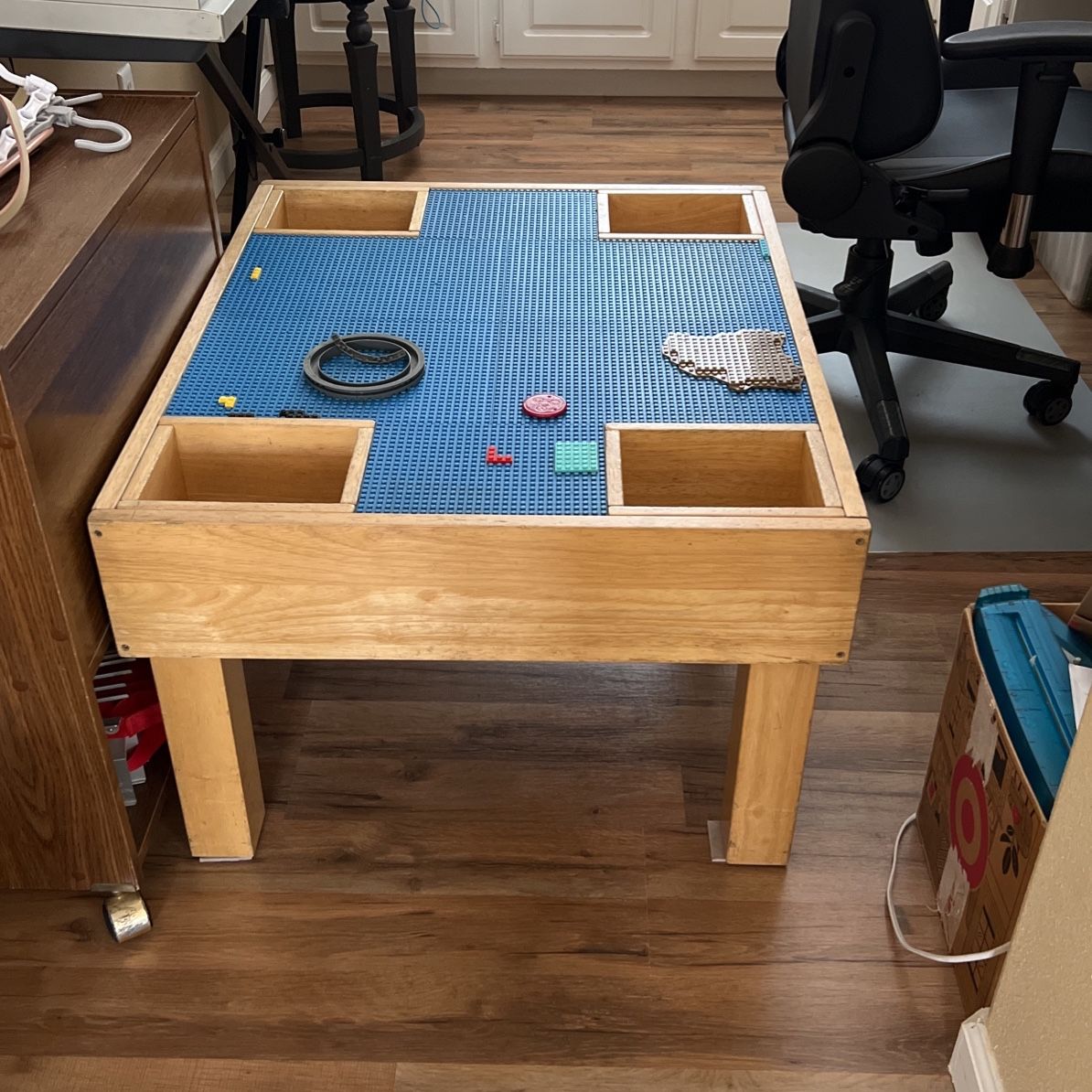 Lakeshore lego table sales