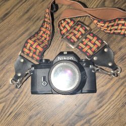 Nikon EM